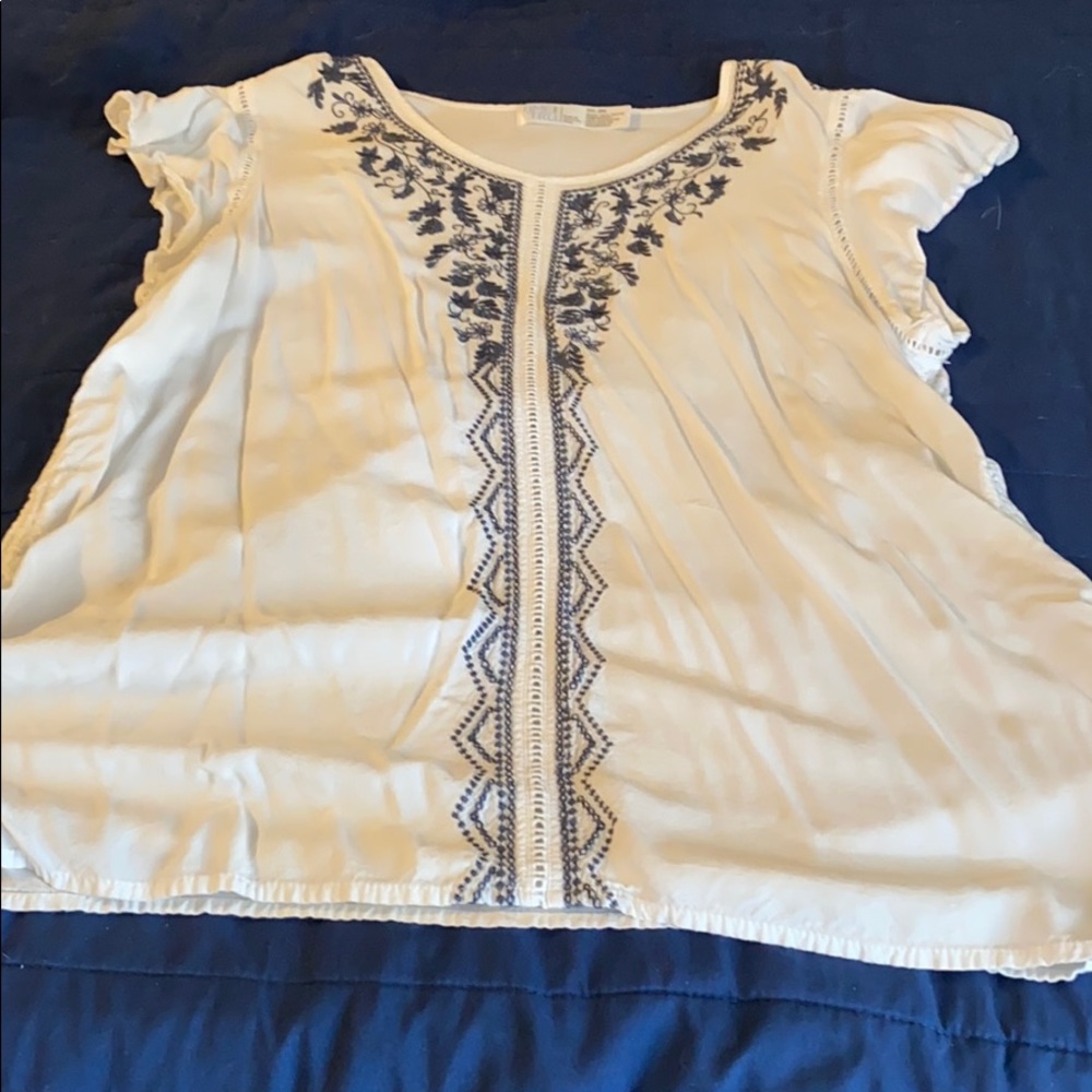 Top with ties on sides